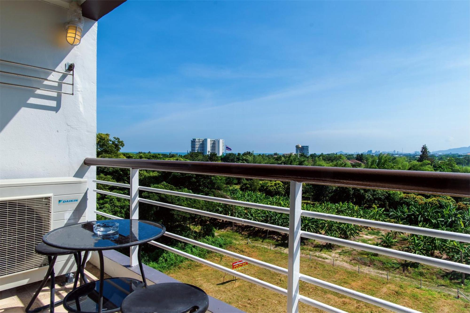 Hin Nam & Maysa - Happy Rent Hua Hin Værelse billede